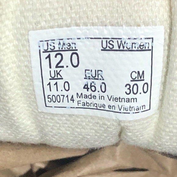 Vans men’s size sneakers red & white checkered - Picture 9 of 10